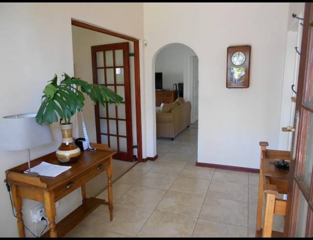 3 BEDROOM PROPERTY TO RENT IN BERGVLIET